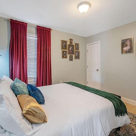 New Victorian Theme, 3Br, Lrg Backyard Close To Pnc Arena, Downtown, And Rdu Airport Raleigh Exterior photo