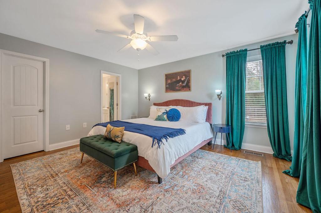 New Victorian Theme, 3Br, Lrg Backyard Close To Pnc Arena, Downtown, And Rdu Airport Raleigh Exterior photo
