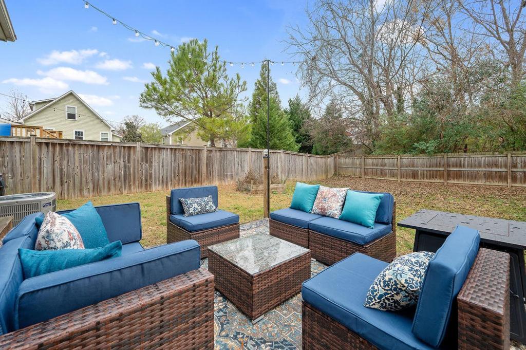 New Victorian Theme, 3Br, Lrg Backyard Close To Pnc Arena, Downtown, And Rdu Airport Raleigh Exterior photo
